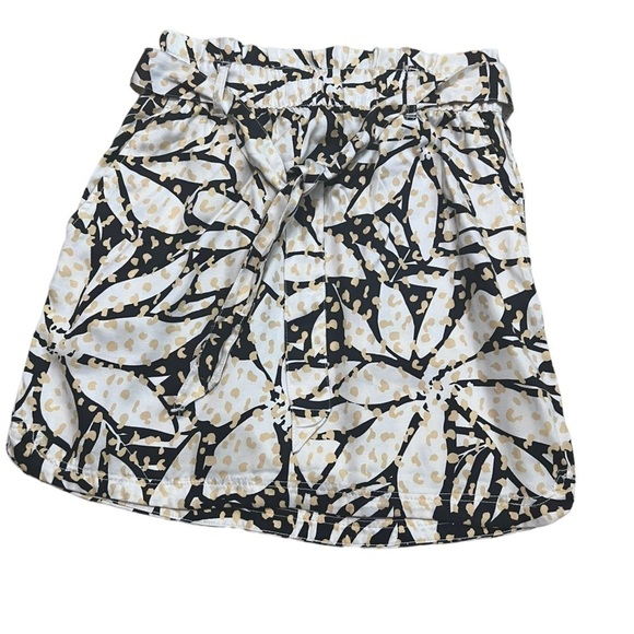 Lyocell Cinched Summer Floral Print Belted Skirt by Nicole Miller - Picture 9 of 13